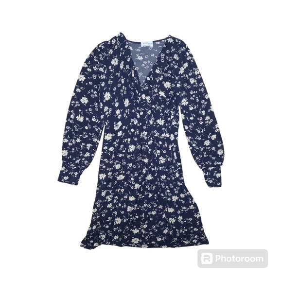 Kaileigh Annabel Knit Faux Wrap Dress Navy Size Medium - Picture 3 of 10